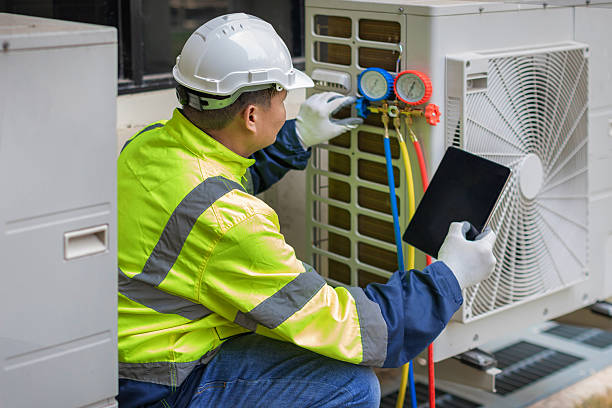 Professional Hvac technician working in Fairfax, OK